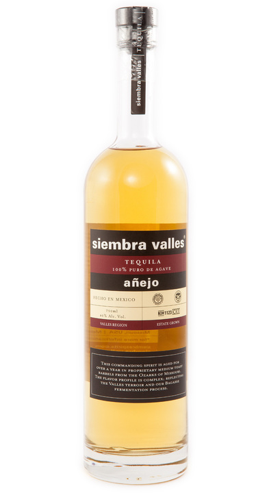 Siembra Valles Tequila Añejo, the bottle reviewed