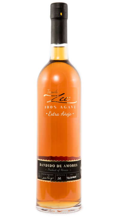 Zee Bandido de Amores (Black Label) Extra Añejo, the bottle reviewed